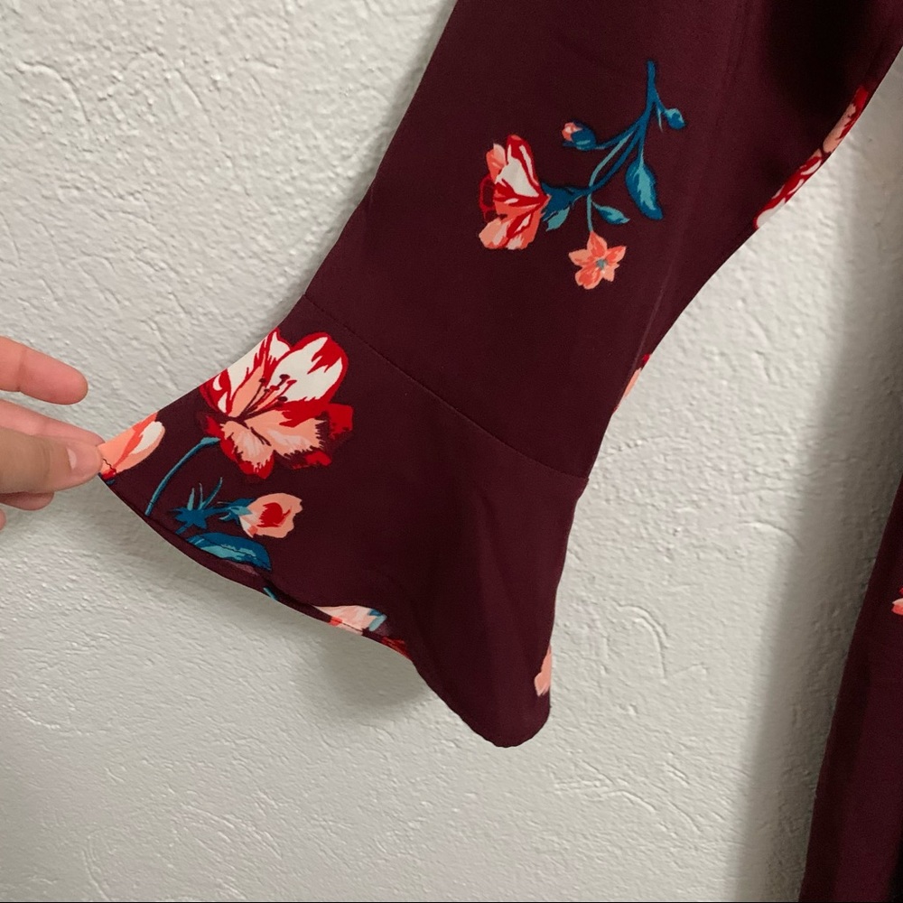 Old Navy Purple Floral Bell Sleeve Dress - Picture 3 of 4